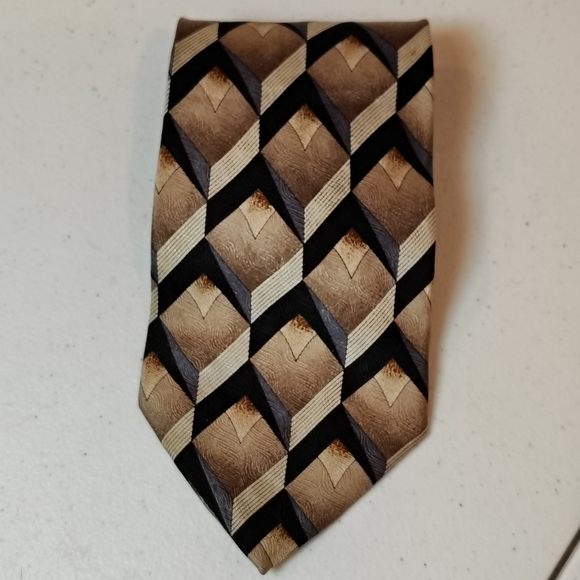 carlos palazzi Other - CARLO PALAZZI Couture Men's 100% Silk Necktie Designer Geometric Brown